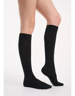 Travel Sock Graduated Compression Knee High Black