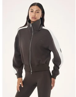 Triumph 2.0 Jacket