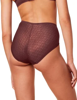 Triumph Signature Sheer Maxi EX