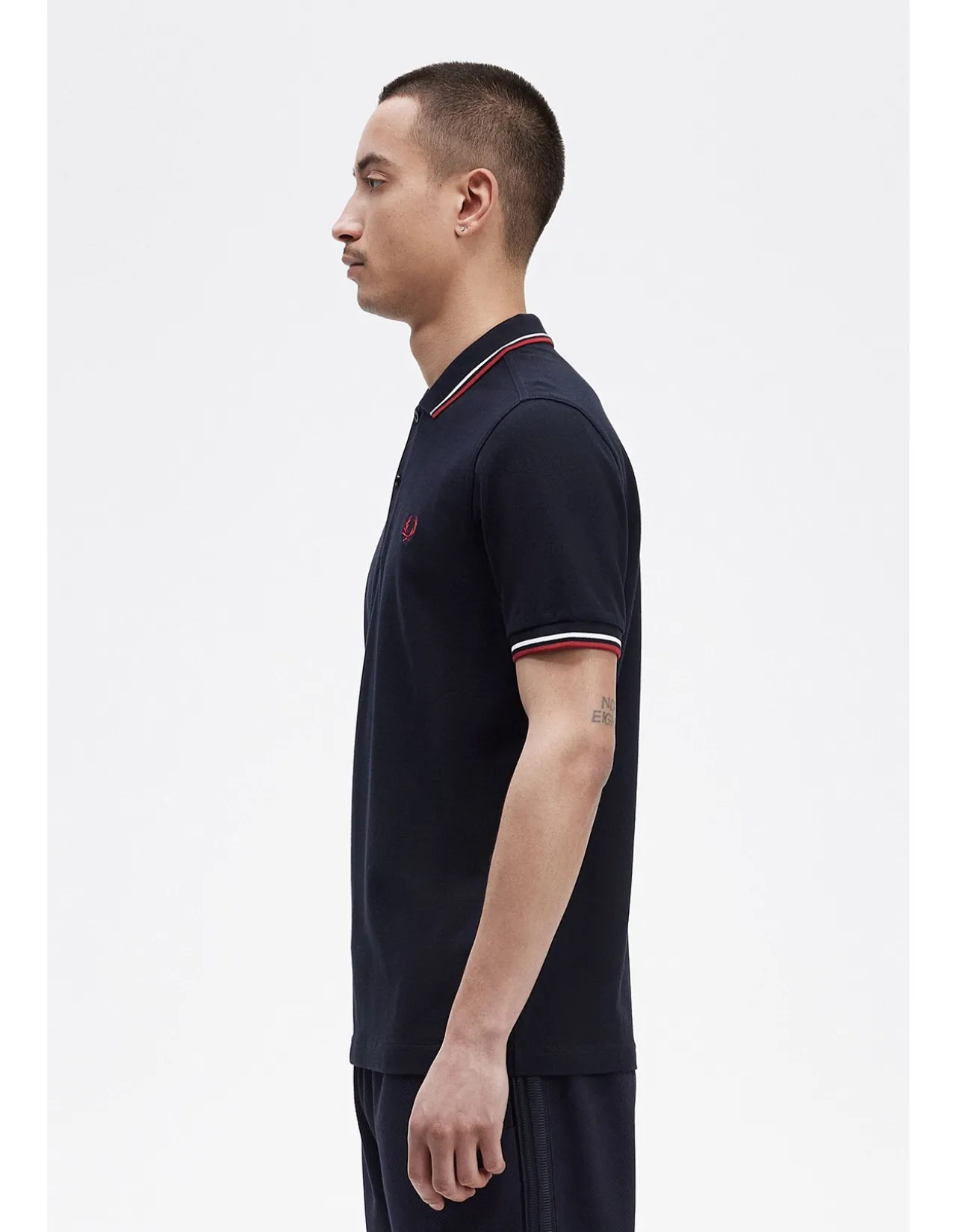 TWIN TIPPED FRED PERRY SHIRT