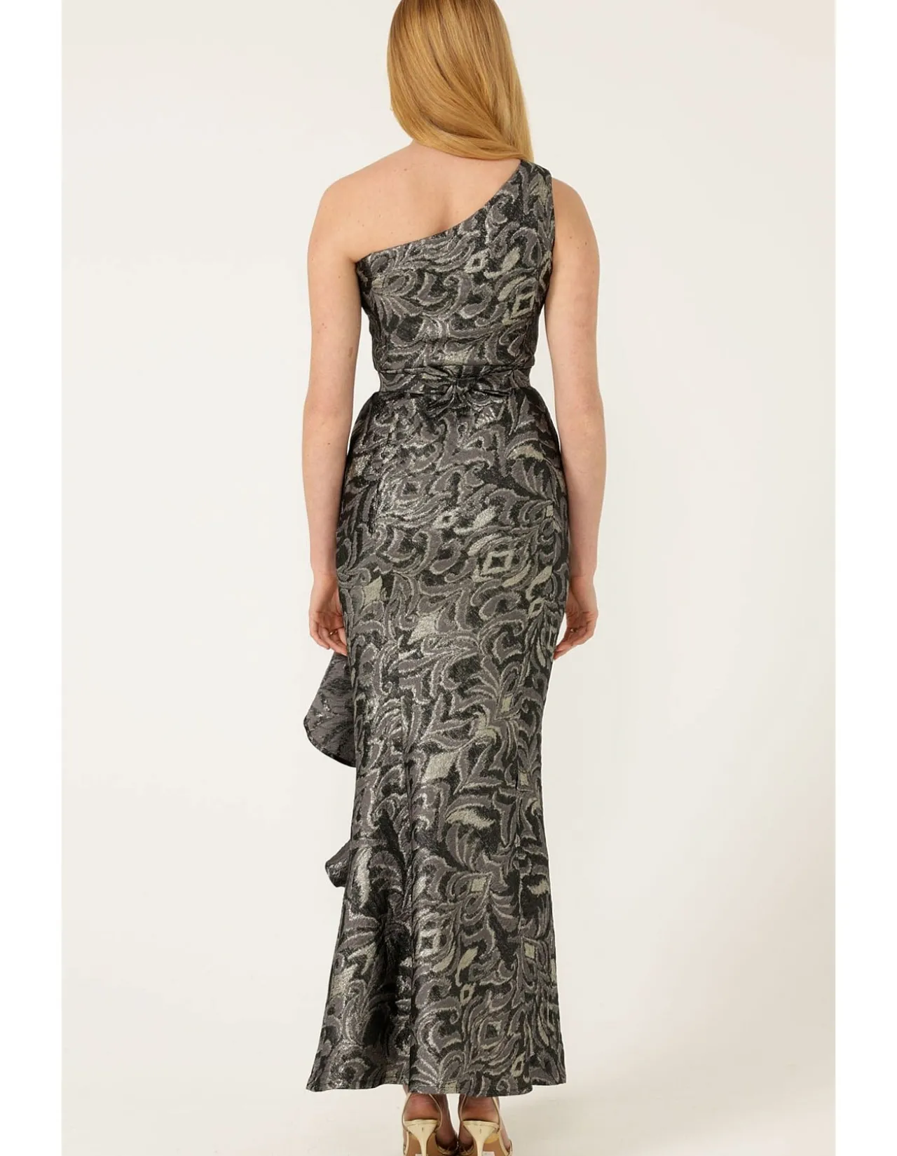 TYRA GOWN