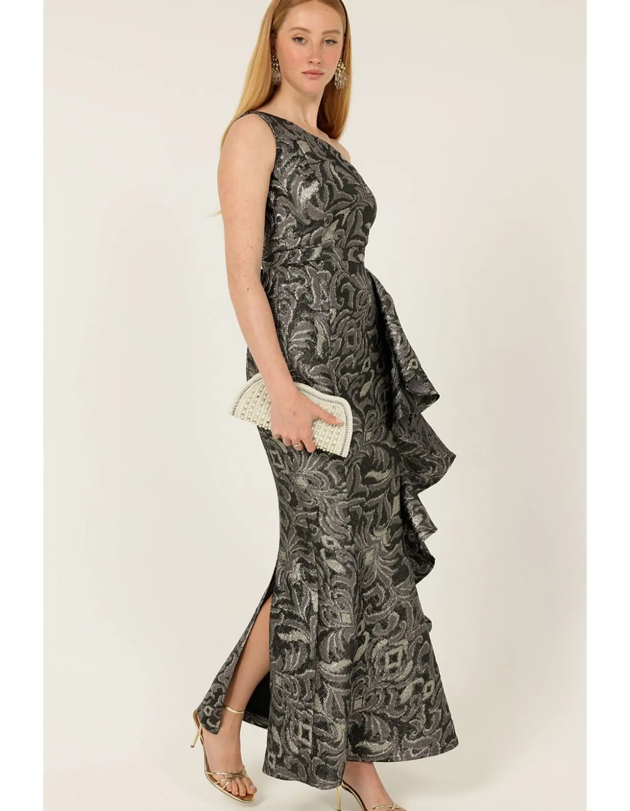TYRA GOWN