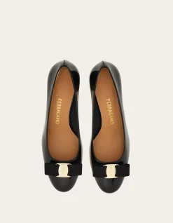 VARA BOW BLOCK HEEL PUMP