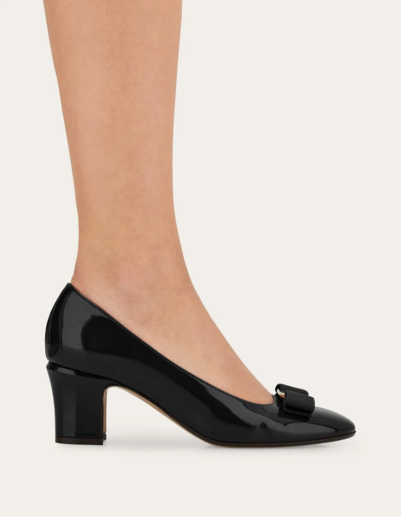 VARA BOW BLOCK HEEL PUMP