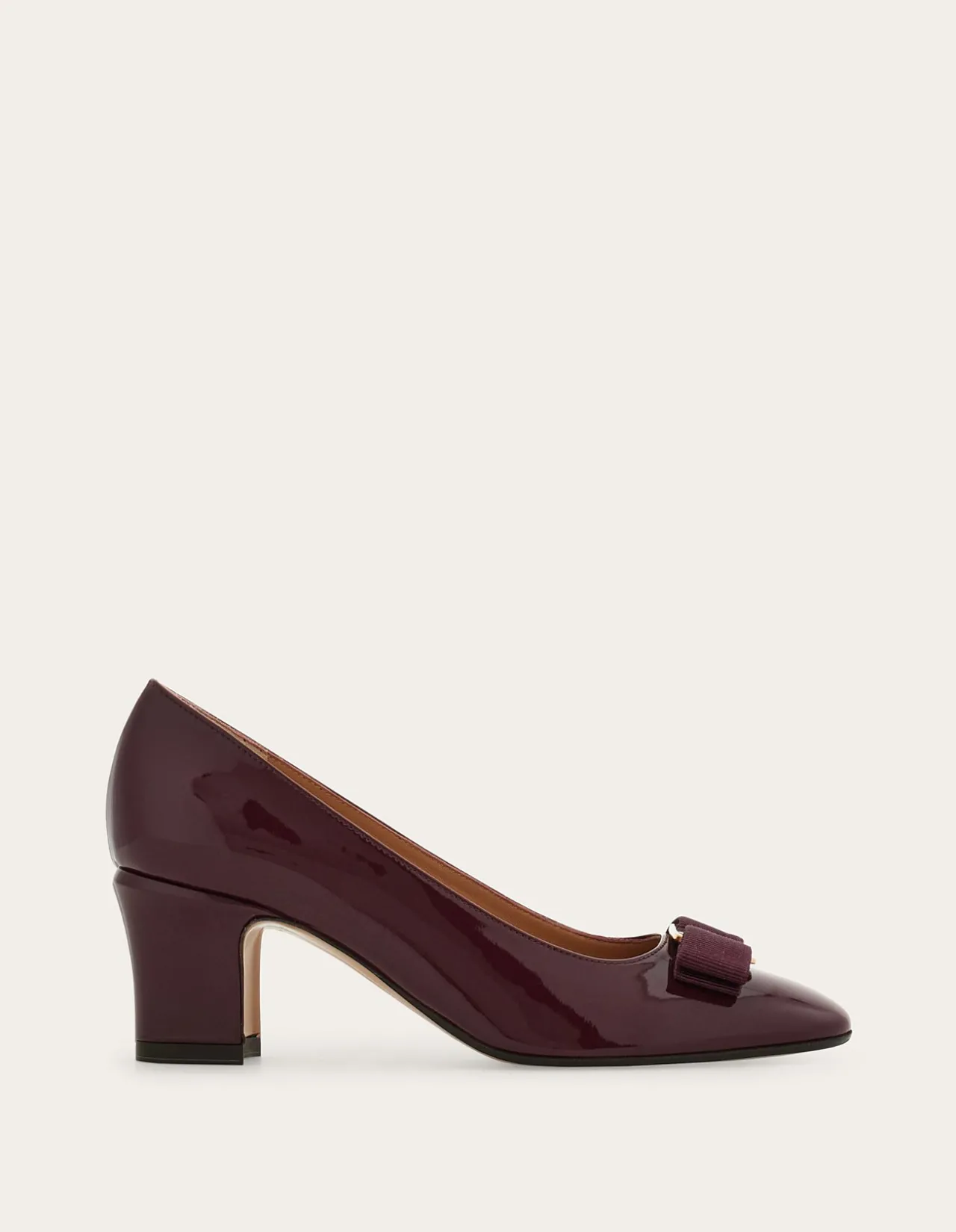 VARA BOW BLOCK HEEL PUMP