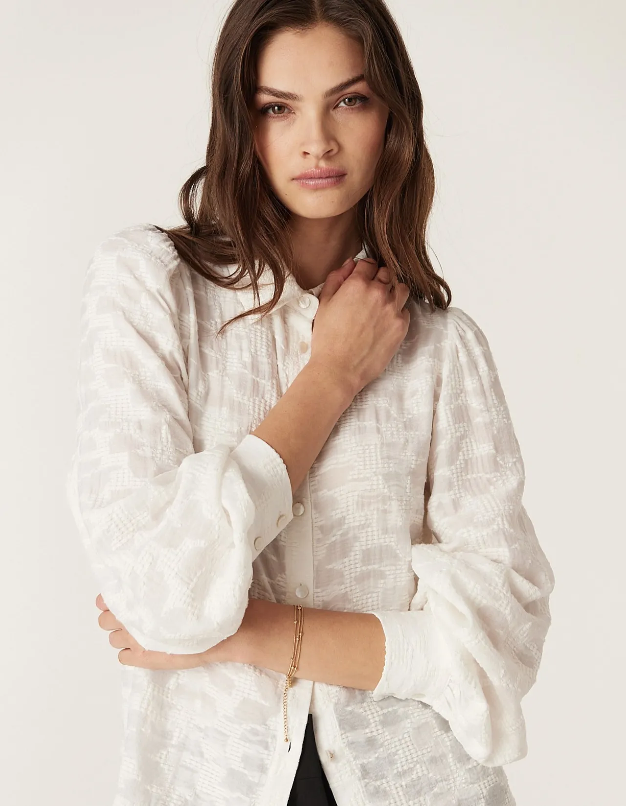 VELLA JACQUARD BLOUSE