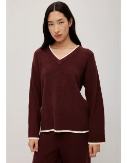 V-neck Knit Jumper