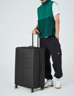 Wanderer 67cm Expandable Medium Suitcase Black