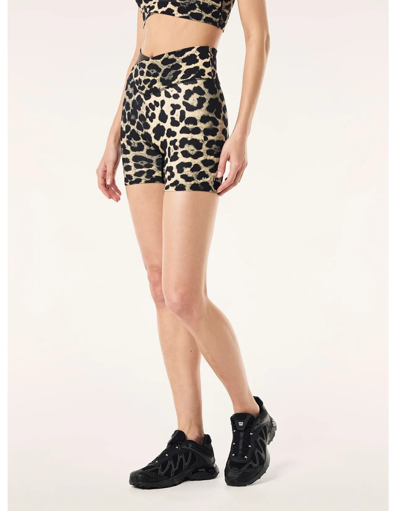 Wander 5 Inch Bike Short