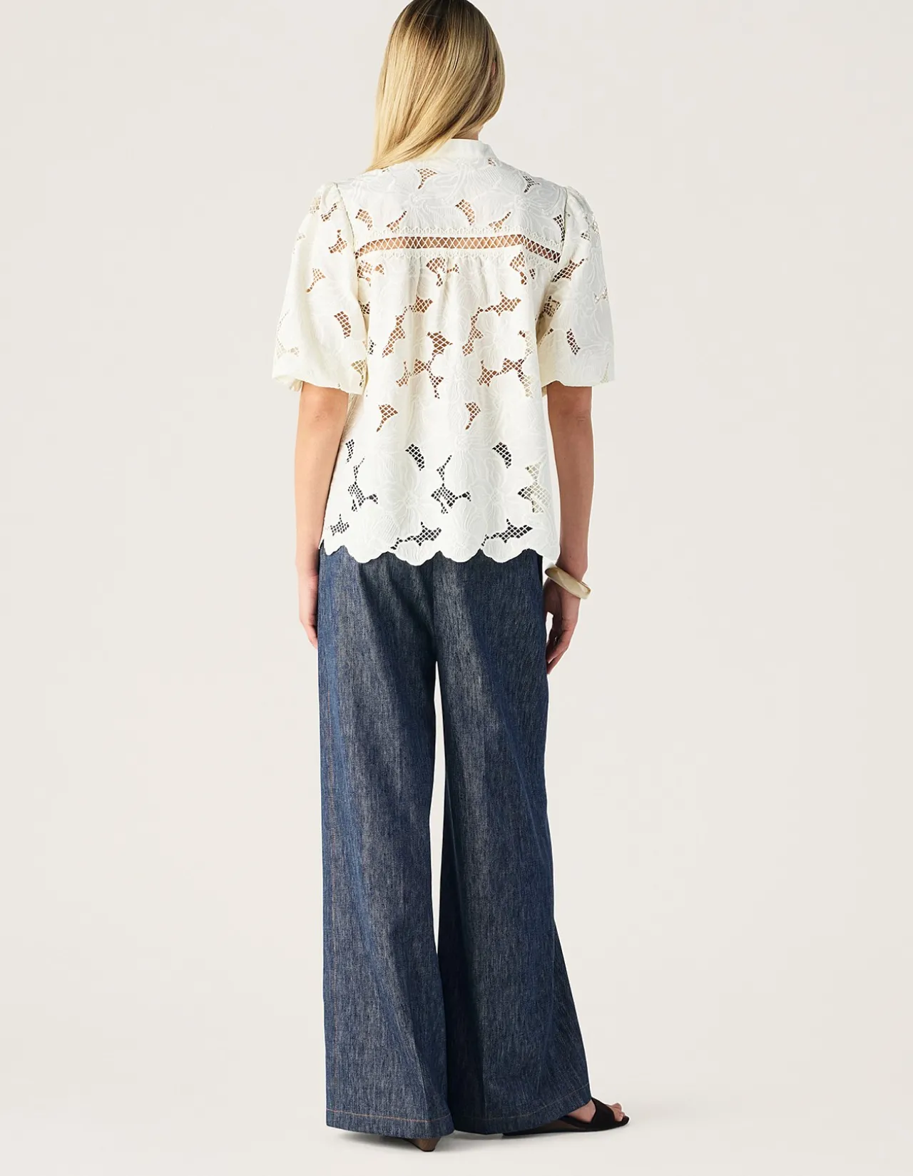 WHISPER EMBROIDERY BLOUSE