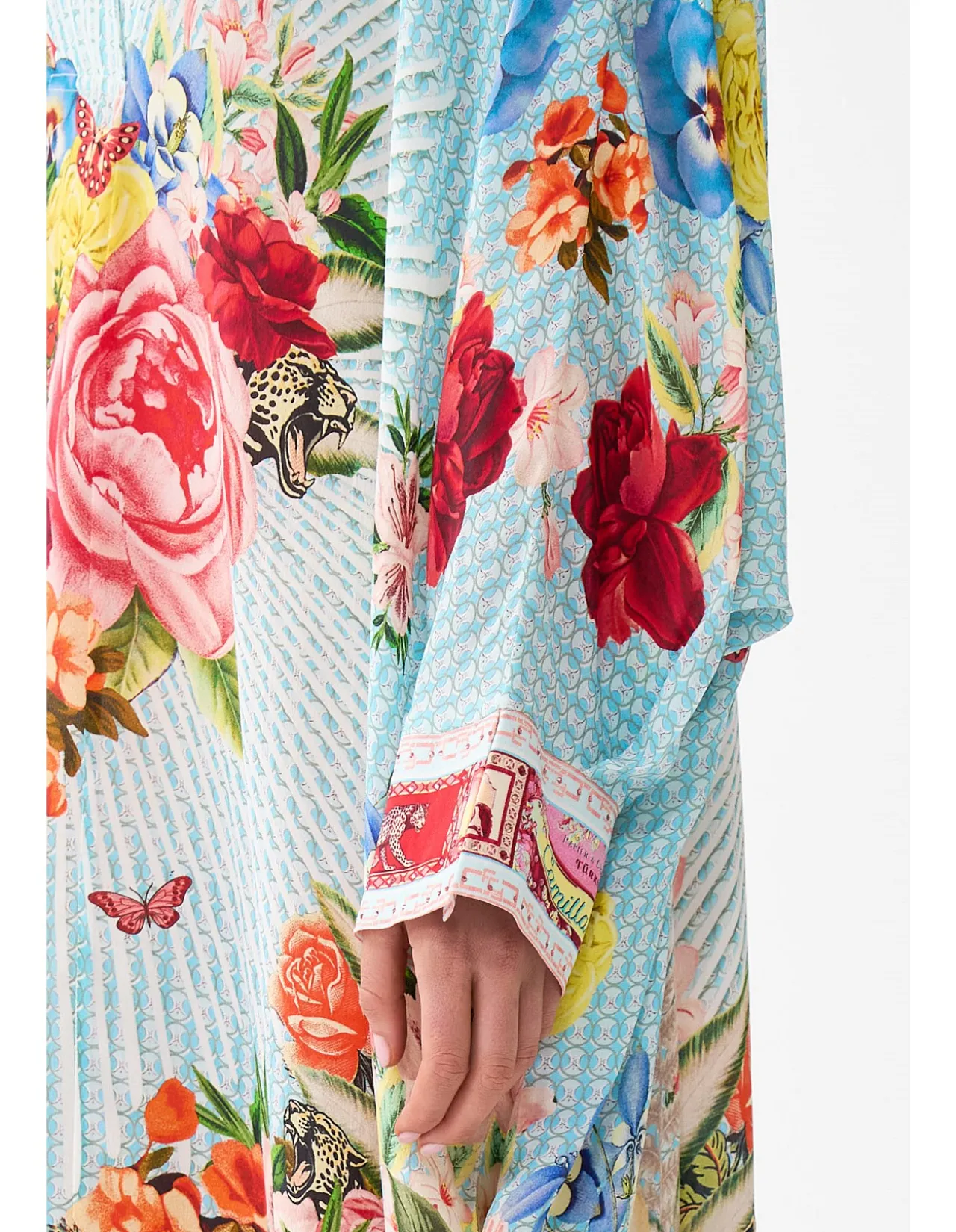 WING COLLAR KAFTAN
