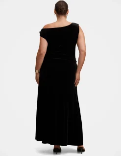 WINSLET CURVE OFF SHOULDER VELVET GOWN