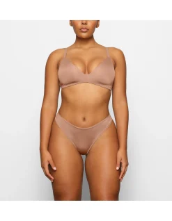 WIRELESS FORM T-SHIRT BRA