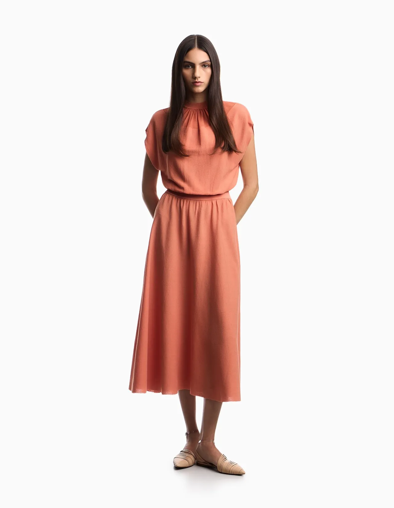 WOMAN'S KNITTED DRESS WITH YOKE AND CAP SLEEVES