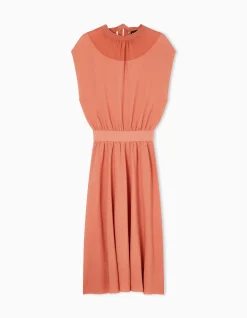 WOMAN'S KNITTED DRESS WITH YOKE AND CAP SLEEVES