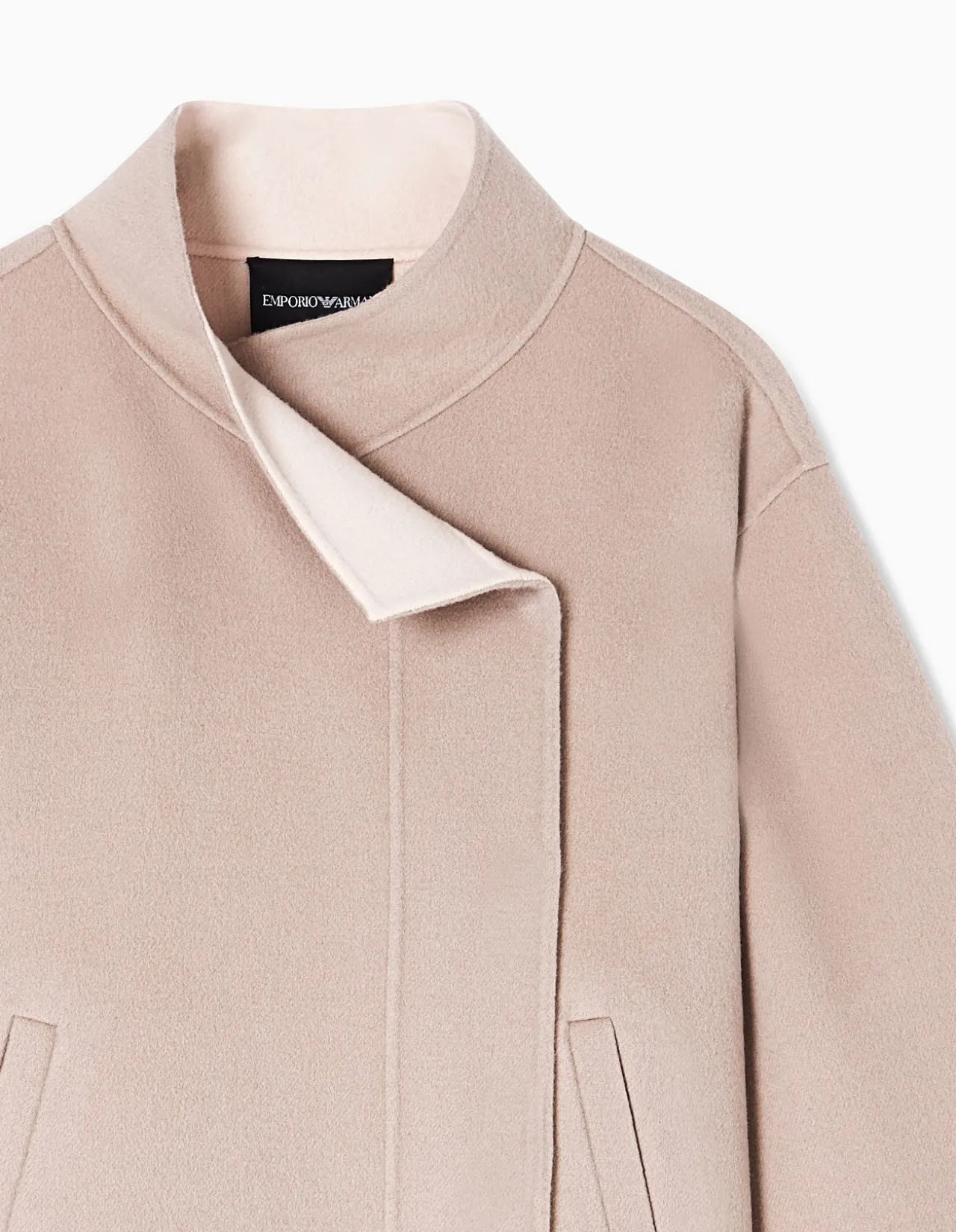 WOMAN'S OUTERWEAR
