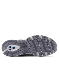 WOMEN'S 530 SNEAKER