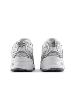 WOMEN'S 530 SNEAKER