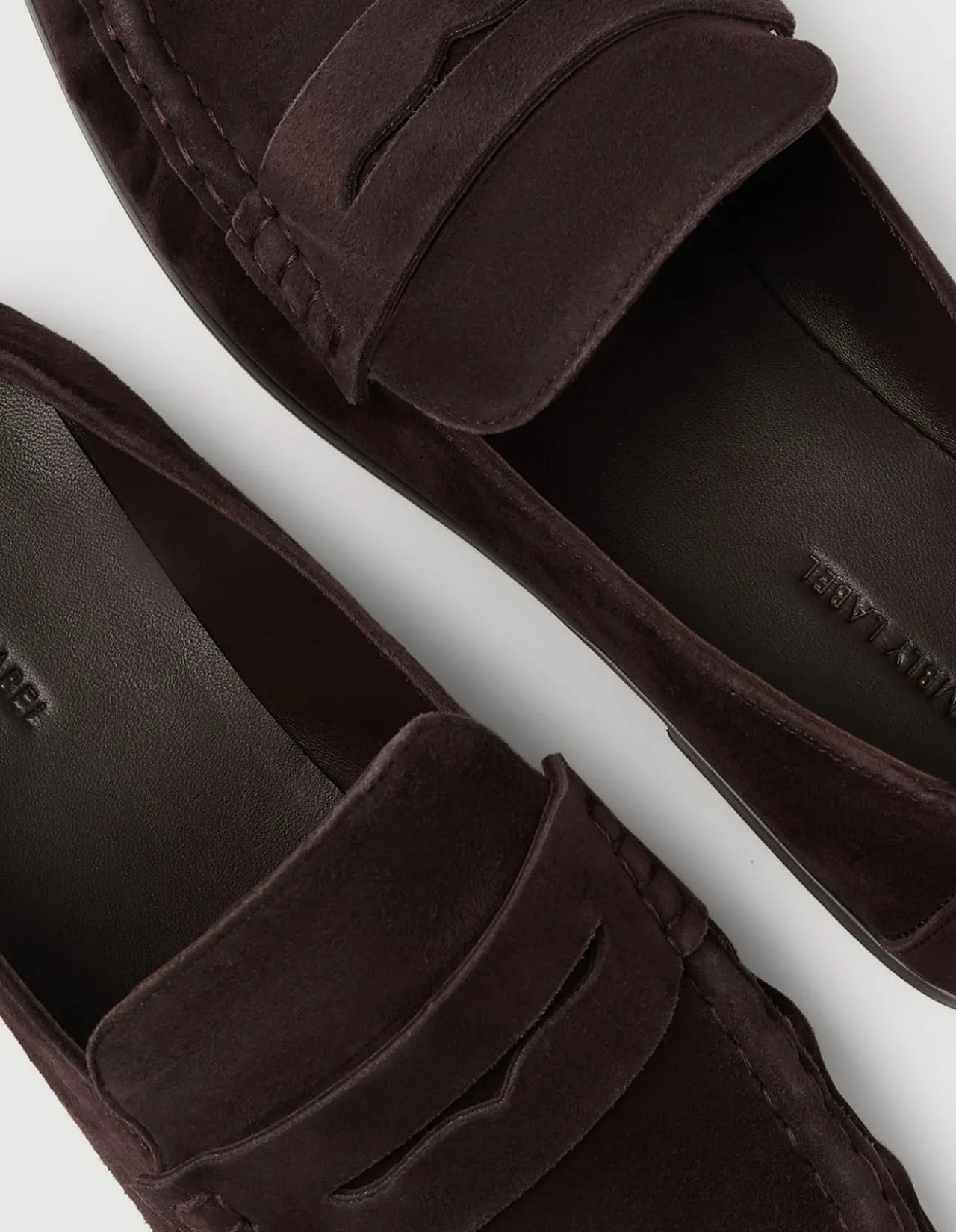 WOMEN'S Avenue Suede Loafer SHOE