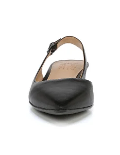 WOMEN'S BANKS PUMP