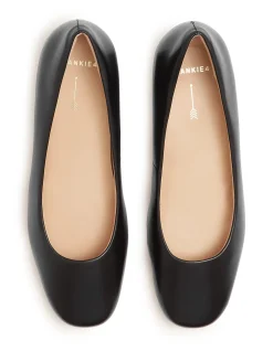 WOMEN'S Cleo Black SHOE