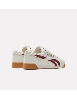 WOMEN'S FREESTYLE LO SNEAKER