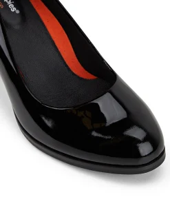 WOMEN'S THE TALL PUMP