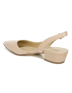 WOMEN'S BANKS PUMP