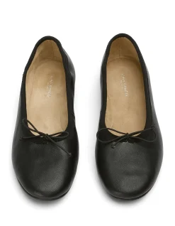WOMEN'S Chelsea SHOE