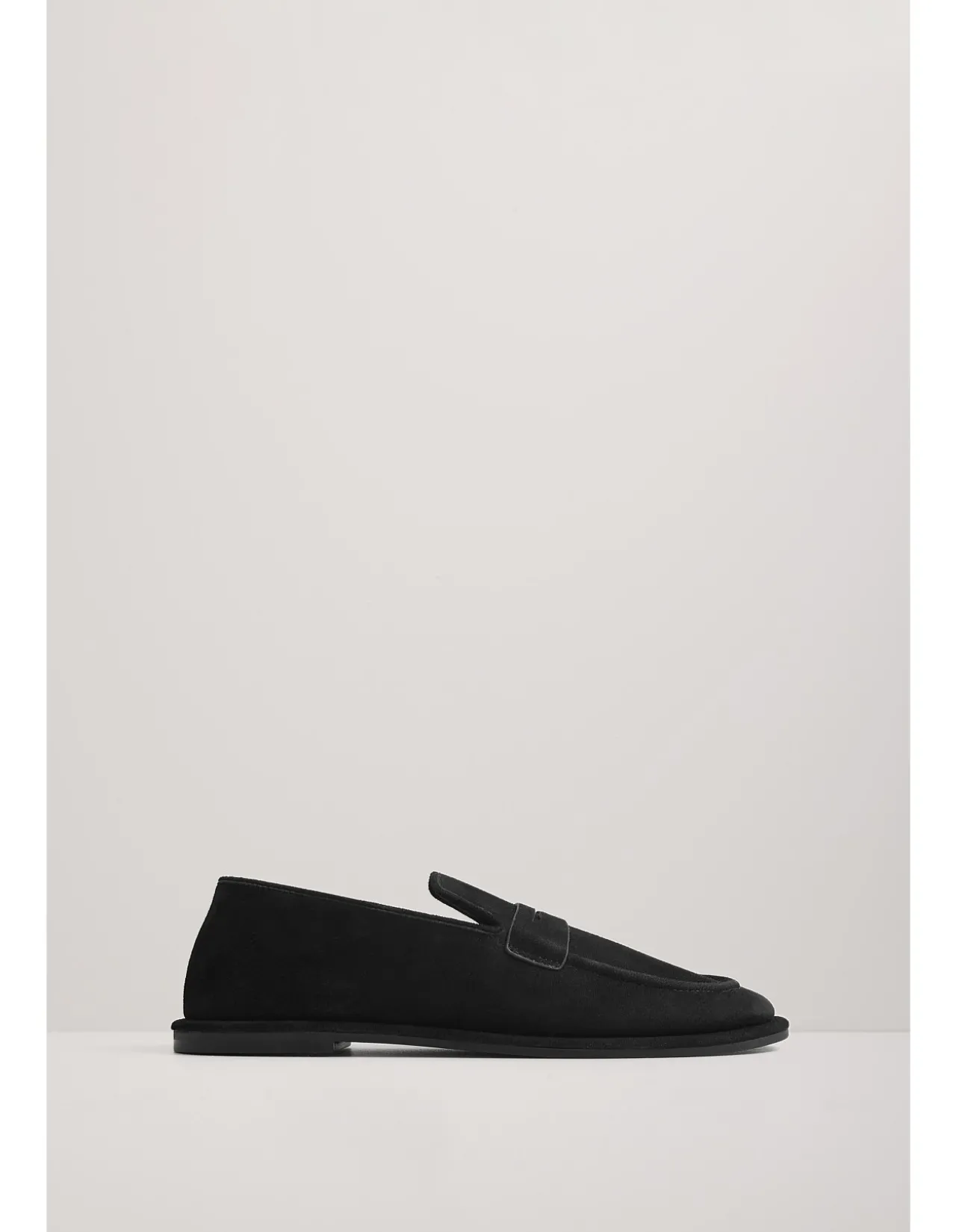 WOMEN'S CLARENCE LOAFER