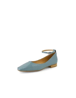 WOMEN'S DARCHE SHOE