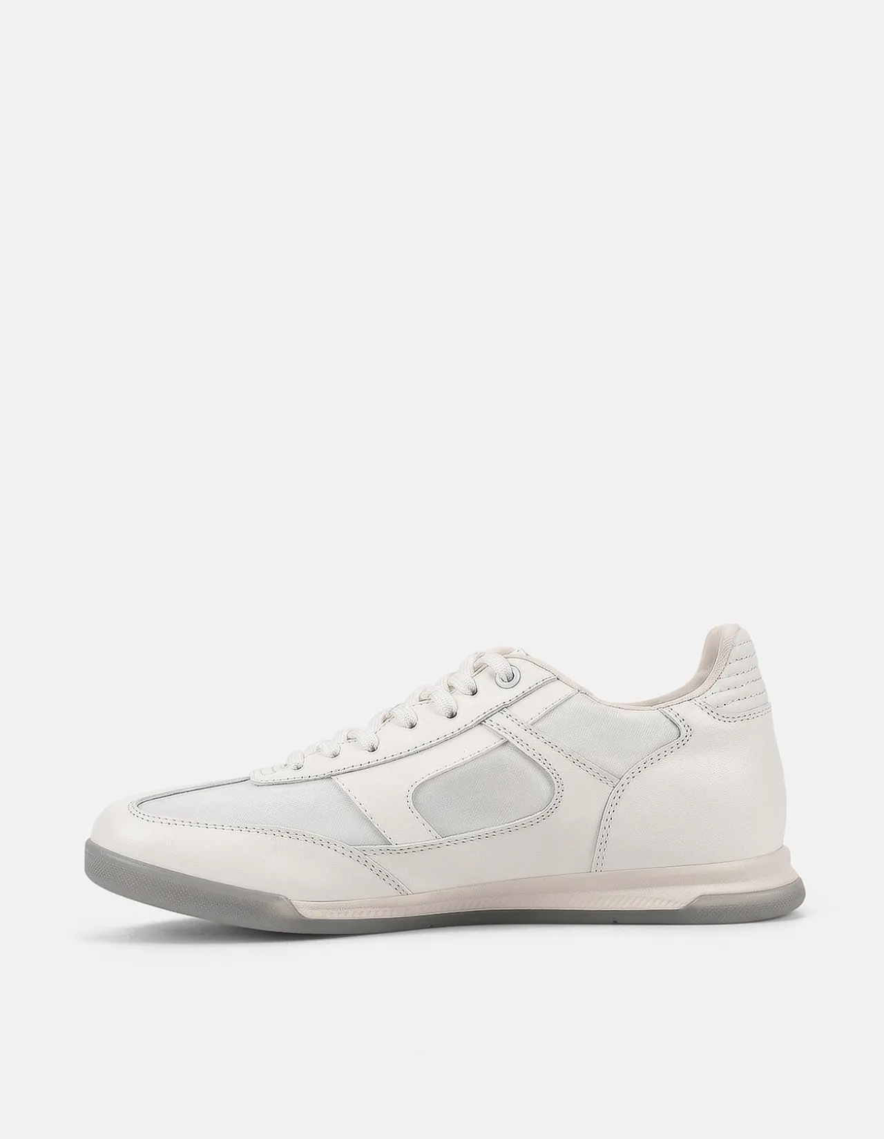 WOMEN'S Finale SNEAKER