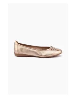 WOMEN'S MARIGOLD SHOE