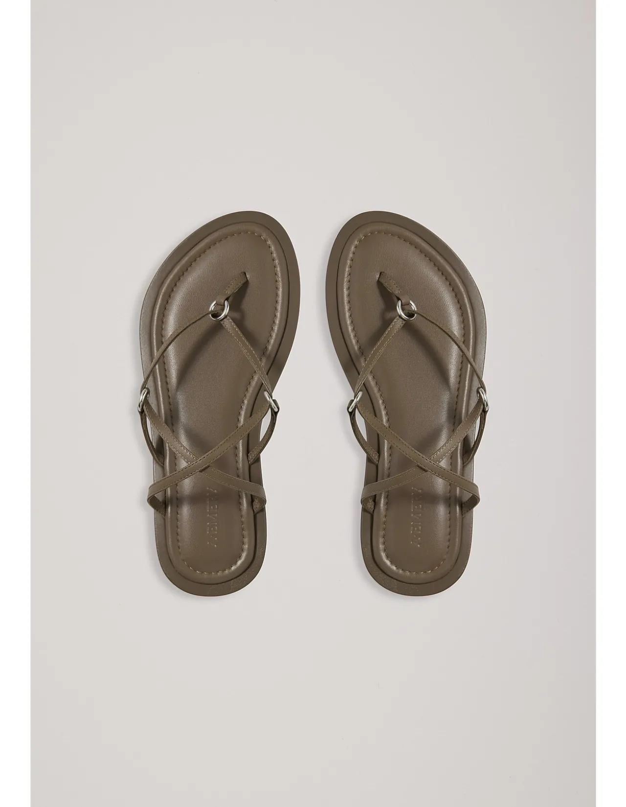 WOMEN'S NANAKA SANDAL