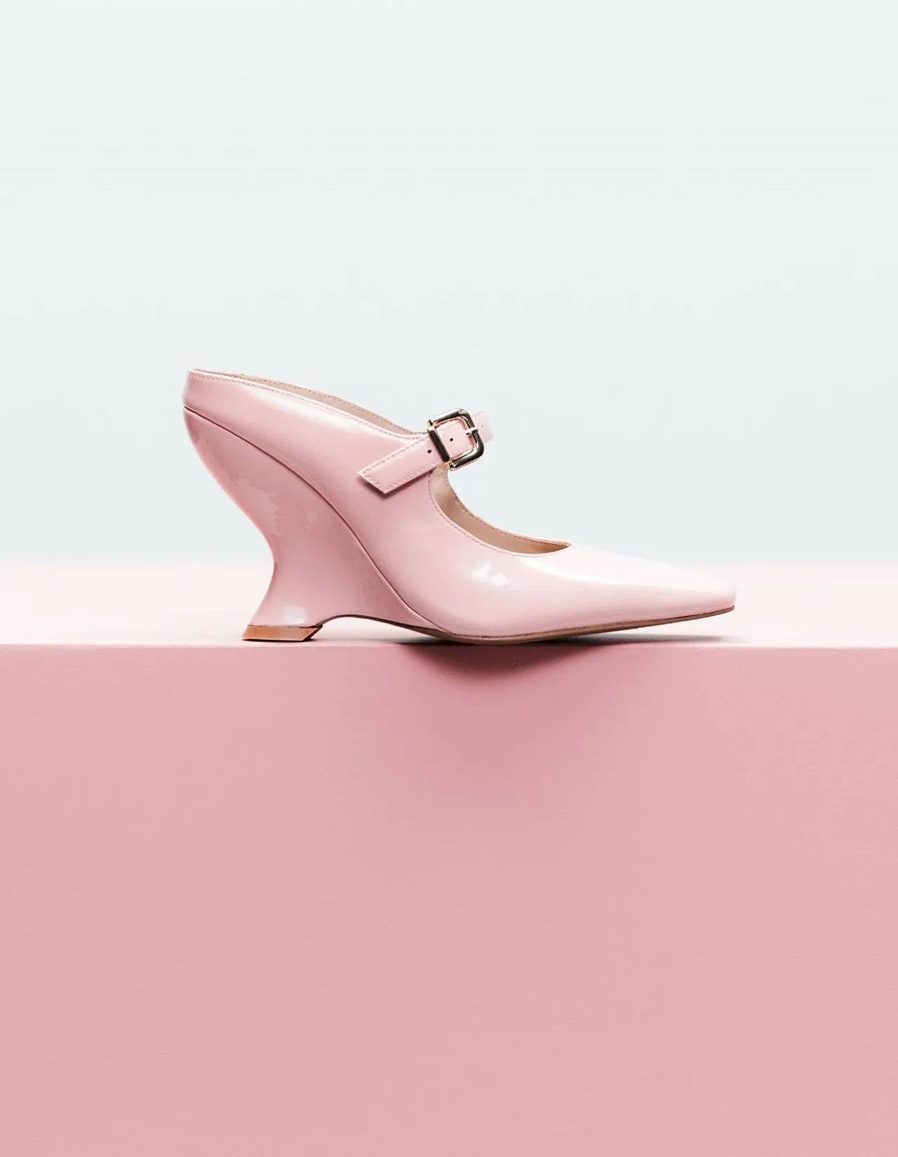 WOMEN'S Quinn Patent Leather Wedge SHOE