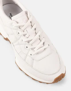 WOMEN'S Sneaky SNEAKER