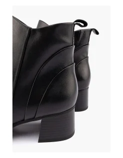 WOMEN'S TANIA BOOT