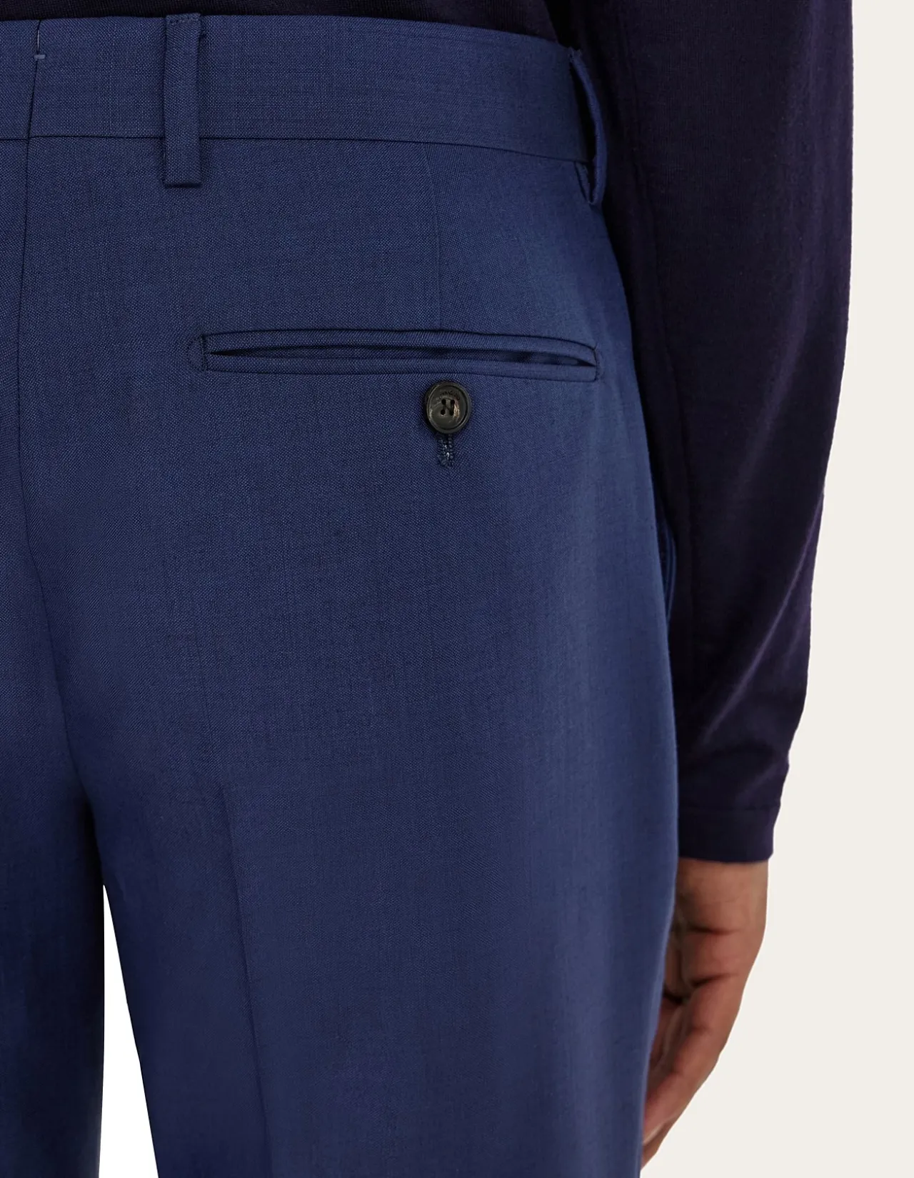 WOOL AND MOHAIR SUIT