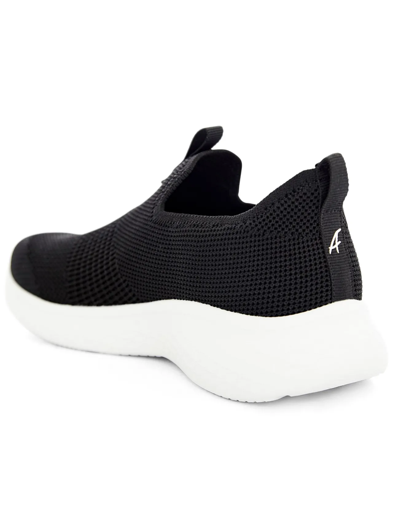 YARD SNEAKER