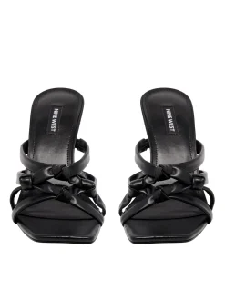 YEANDER HEELED SANDAL