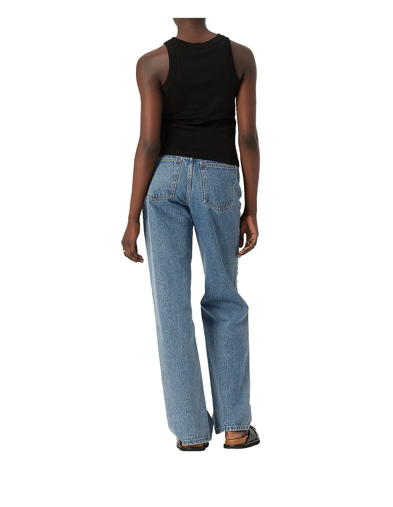 Zoe Tank Classic Sleeveless Design